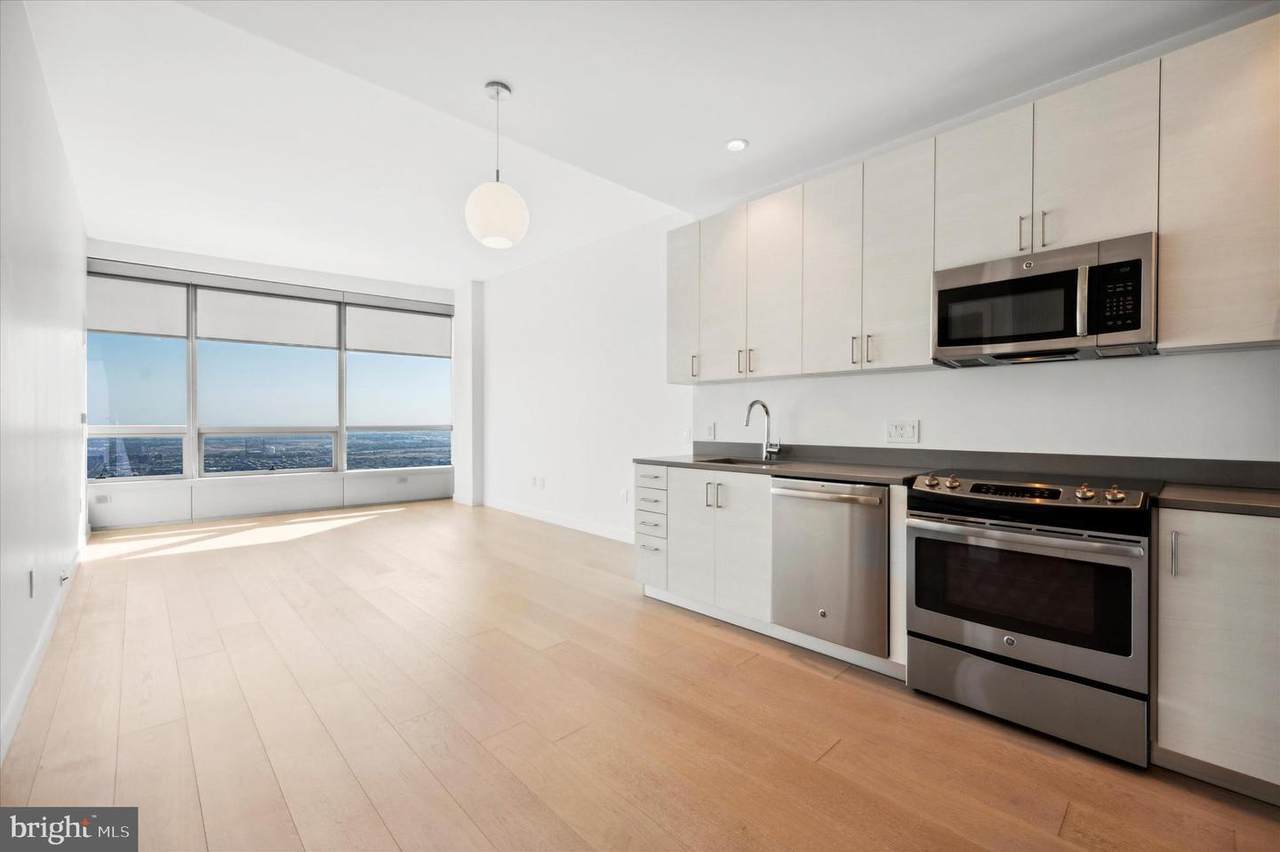 2930 Walnut Street - Photo 1