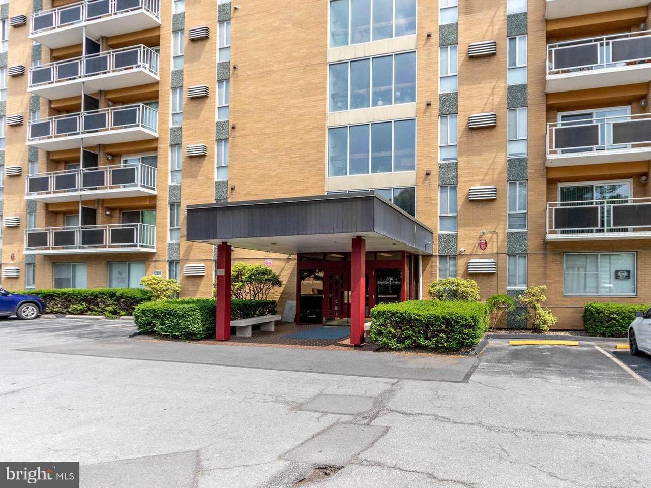 200 Highland Avenue - Photo 1