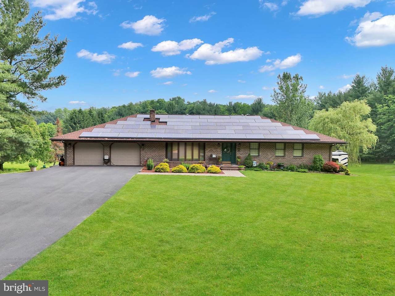 20412 Holt Circle - Photo 1
