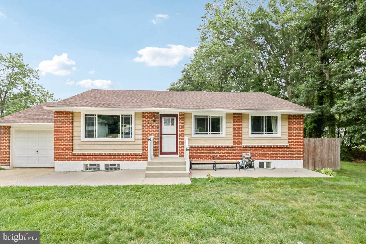 102 Woodshade Drive - Photo 1