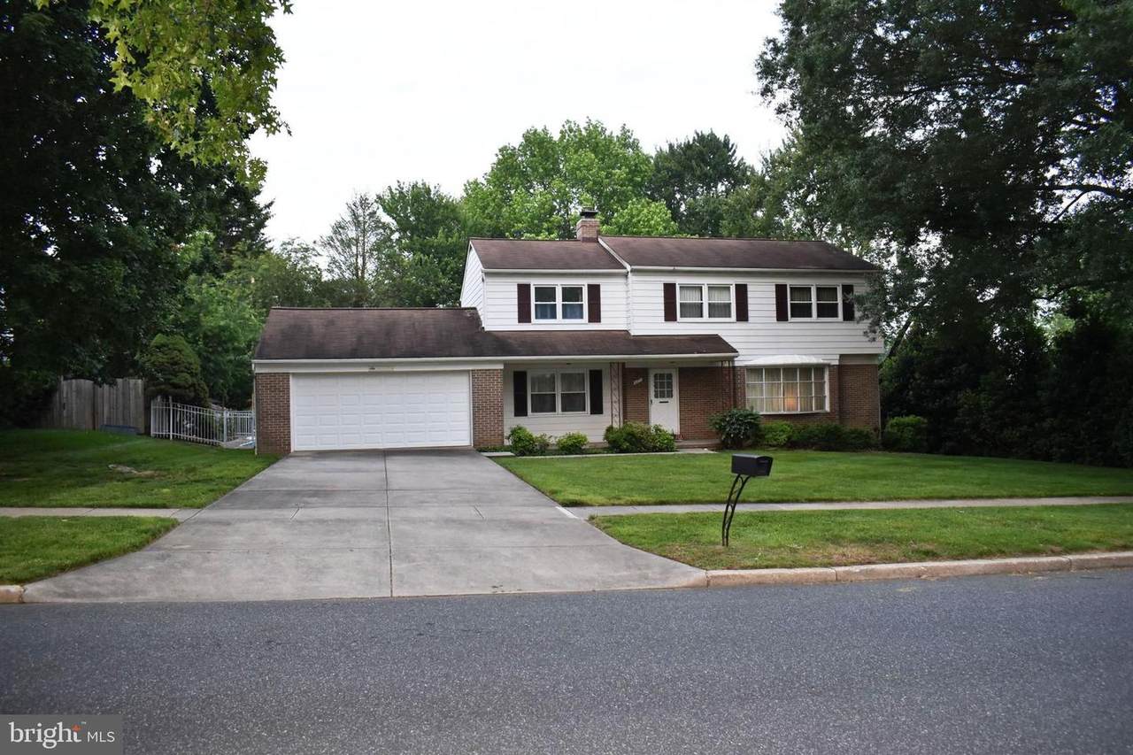 621 Shamrock Road - Photo 1