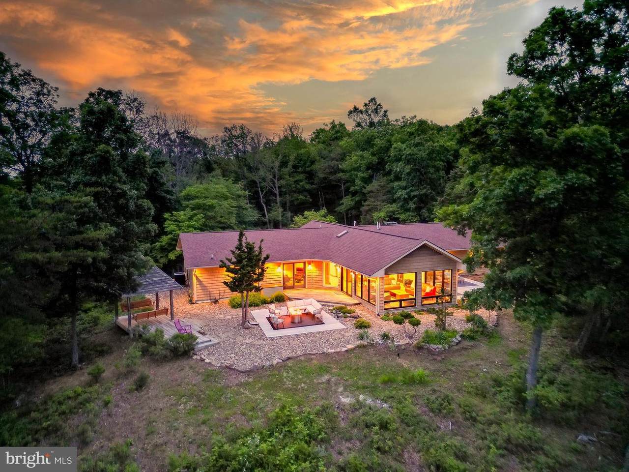 302 Fox Run Road - Photo 1