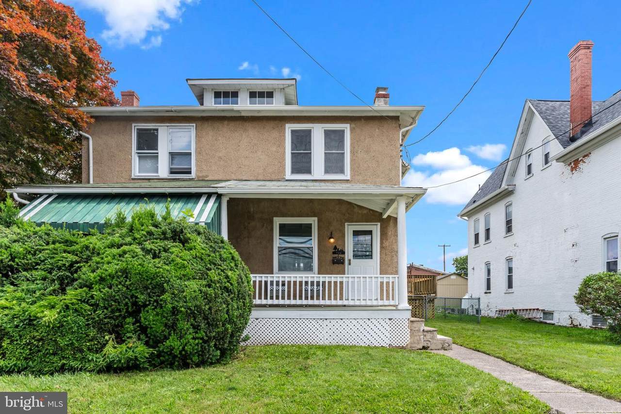 704 Main Street - Photo 1