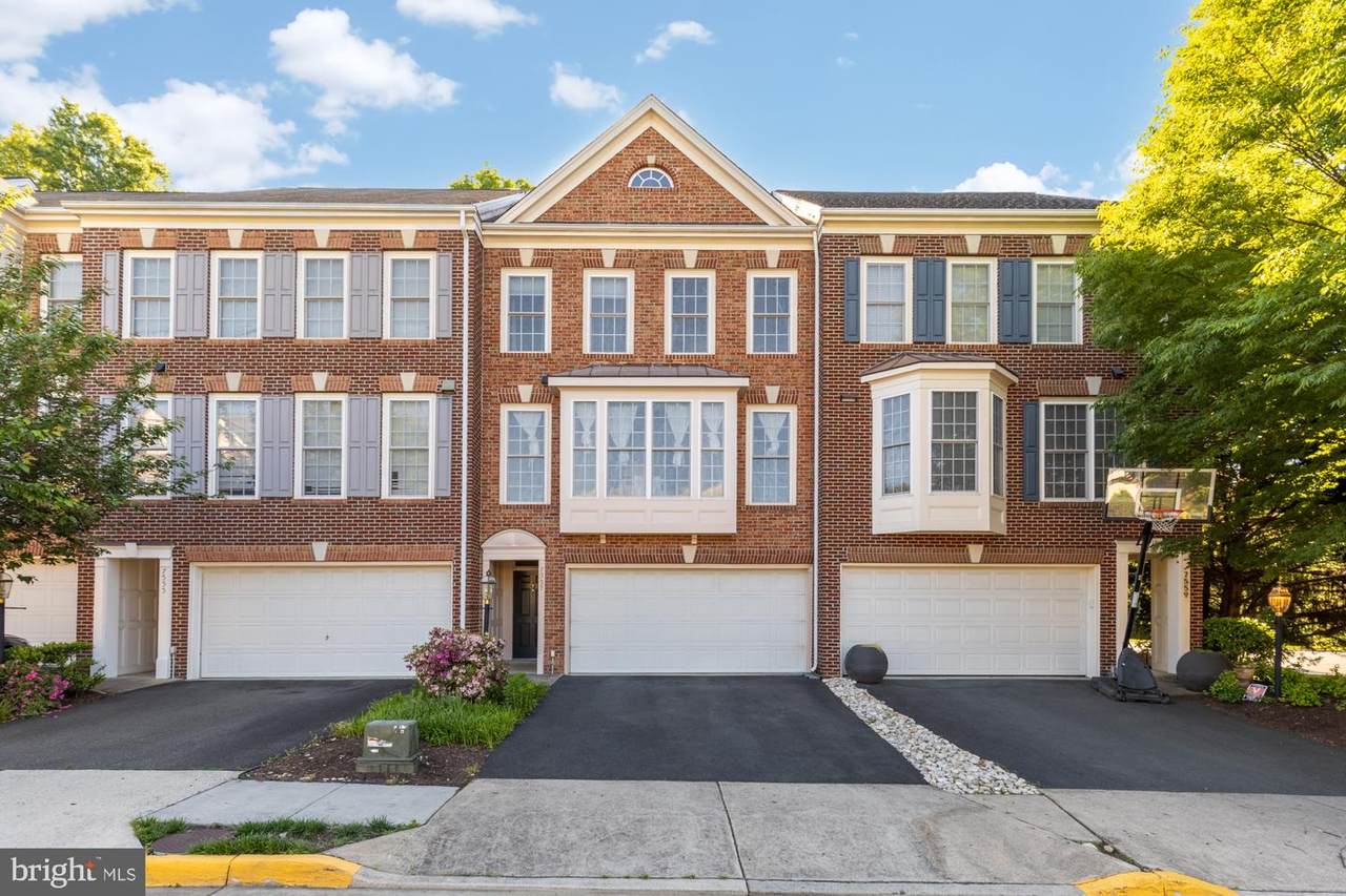 7557 Grey Goose Way - Photo 1