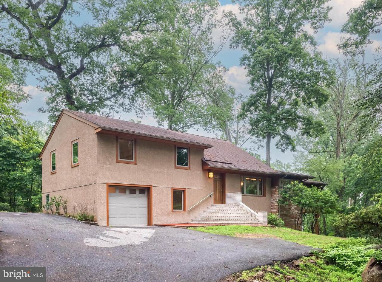 54 Grist Mill Road - Photo 1