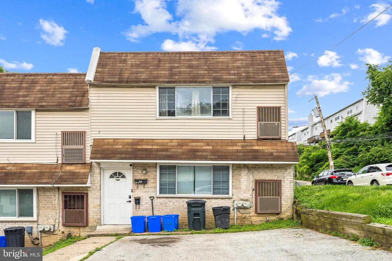 4616 Silverwood Street - Photo 1