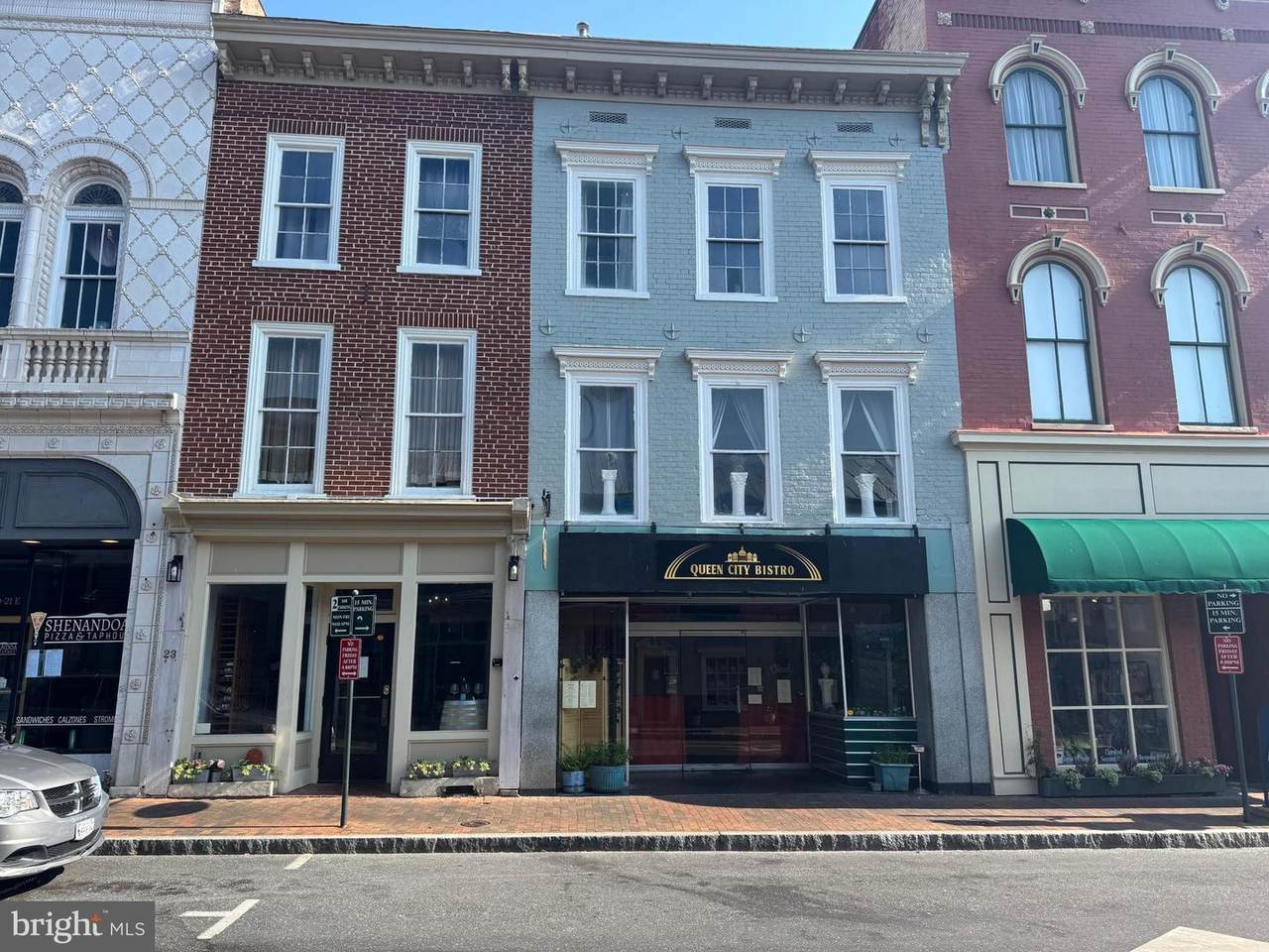 23 Beverley Street - Photo 1