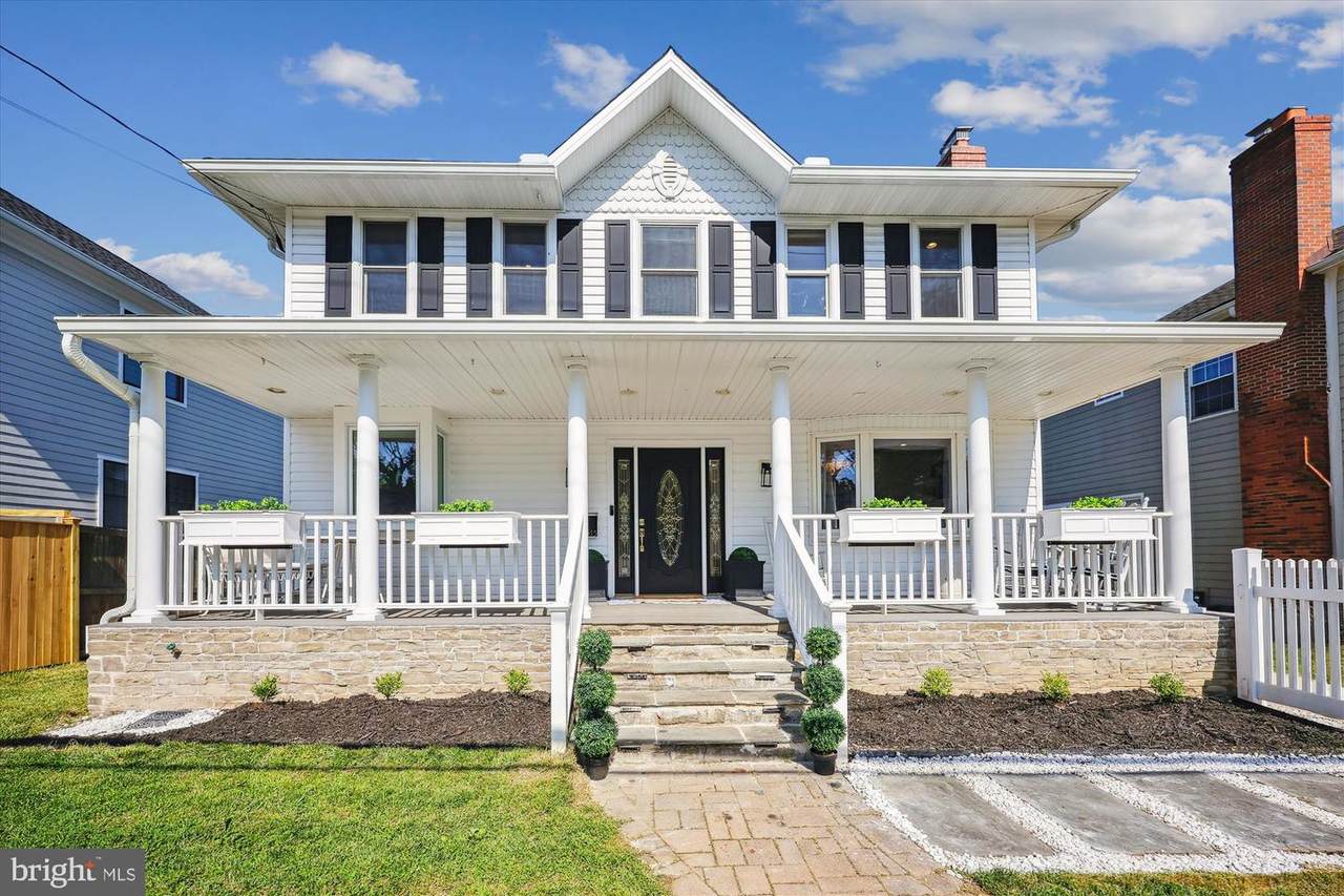 9813 Montauk Avenue - Photo 1