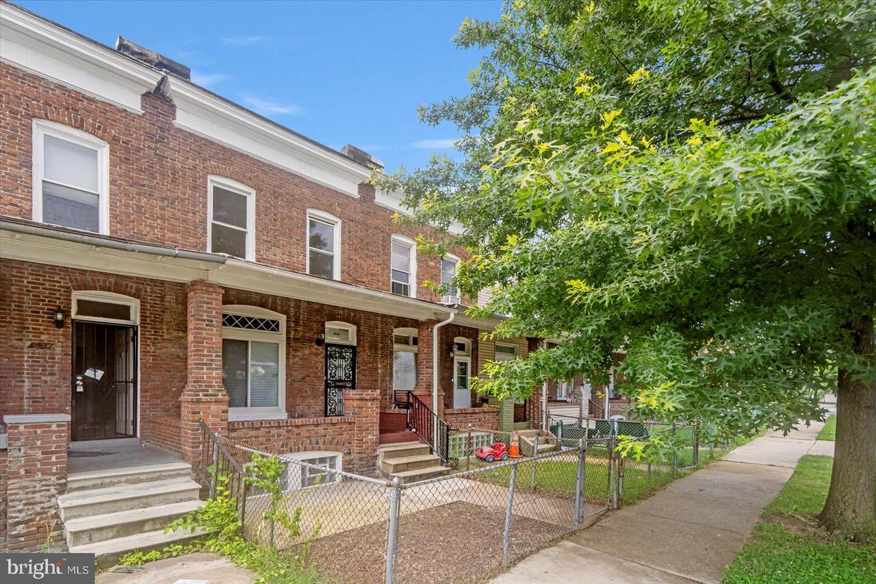 1635 Montpelier Street - Photo 1