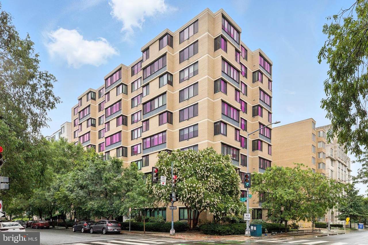 2030 F Street - Photo 1