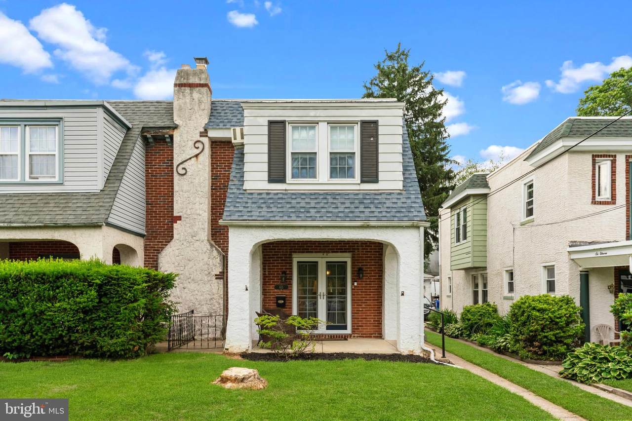 613 Arbor Road - Photo 1