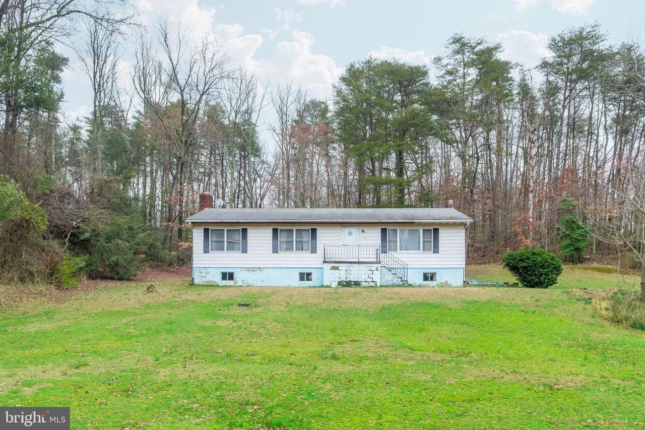 320 Vanders Lane - Photo 1