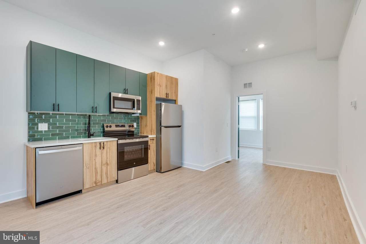 2500 Lawrence Street - Photo 1