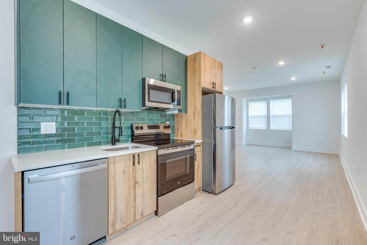 2500 Lawrence Street - Photo 1
