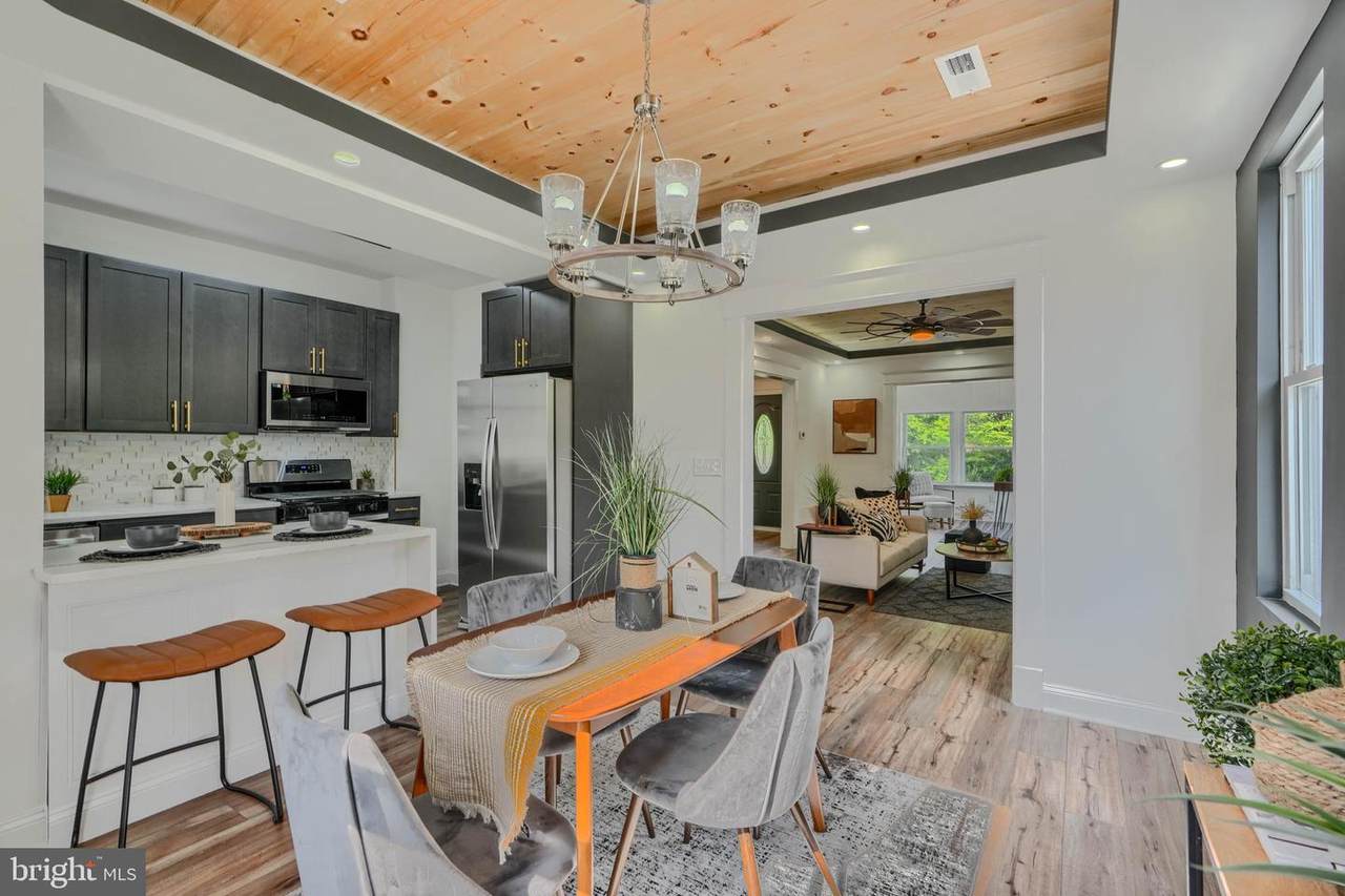 3522 Ellerslie Avenue - Photo 1