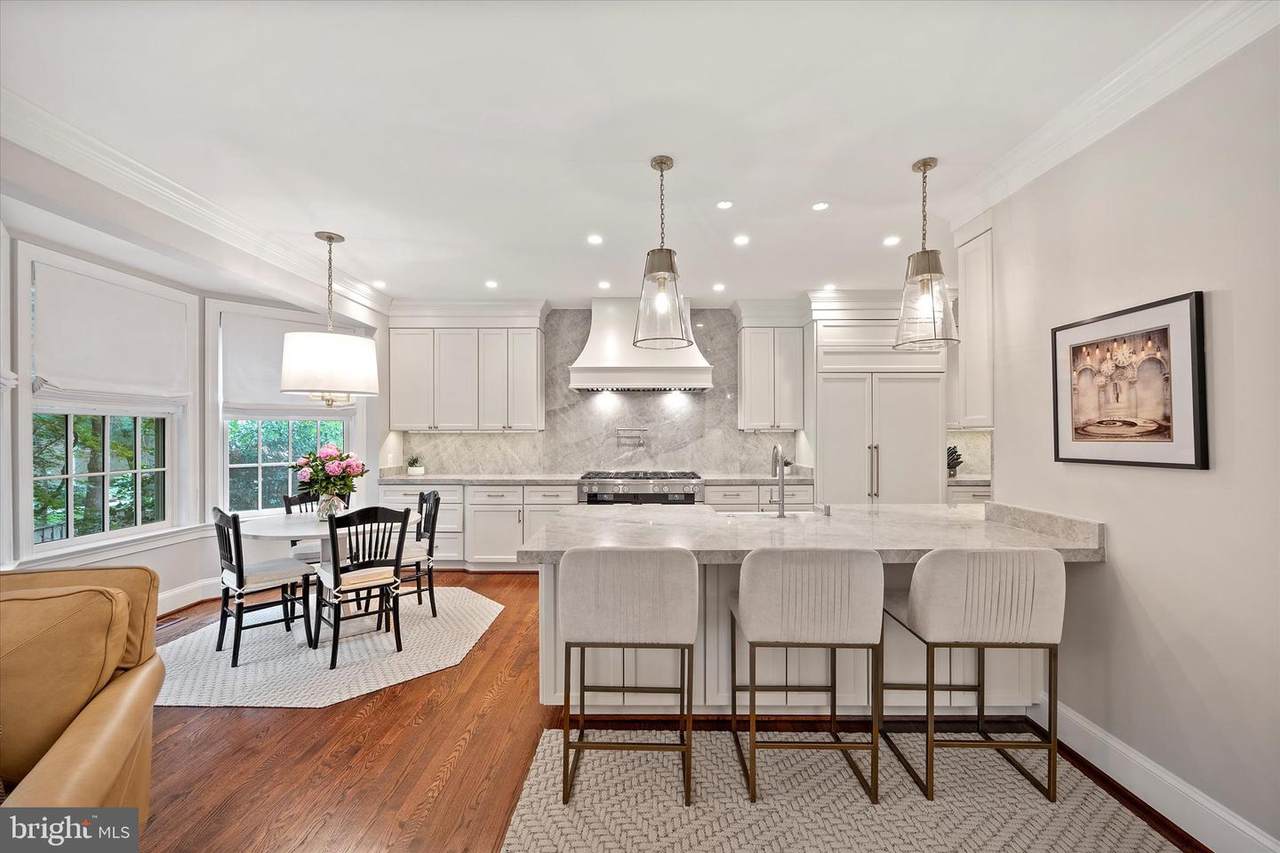 2011 Mayfair Mclean Court - Photo 1