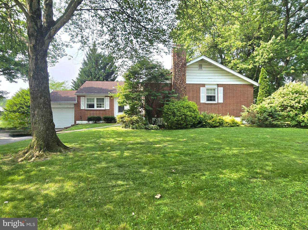 2200 Inwood Road - Photo 1