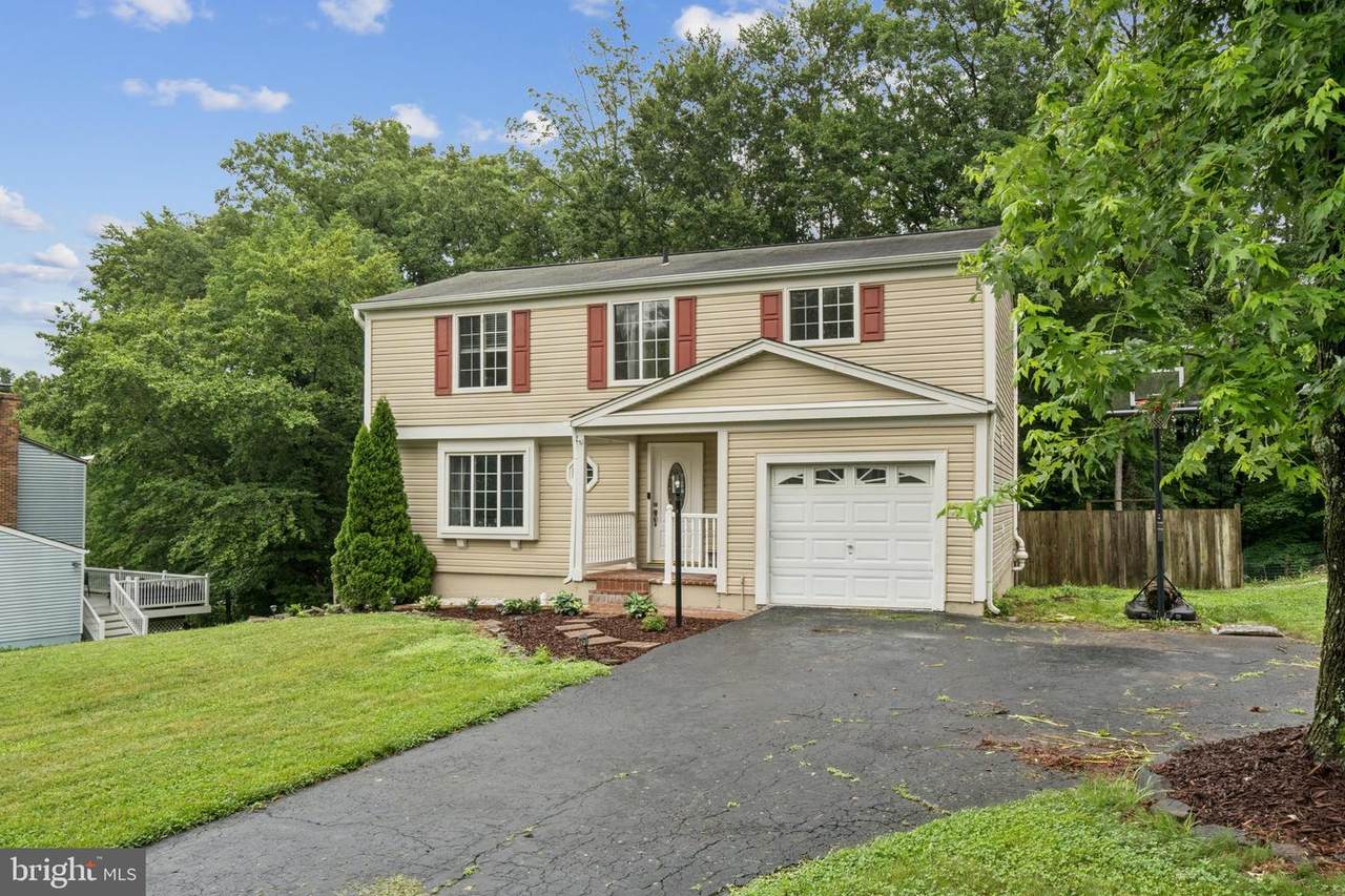 16041 Macedonia Drive - Photo 1