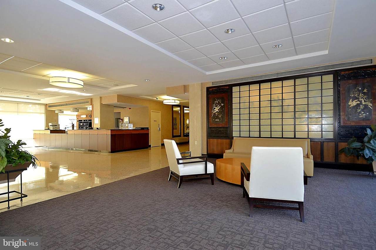 10500 Rockville Pike - Photo 1