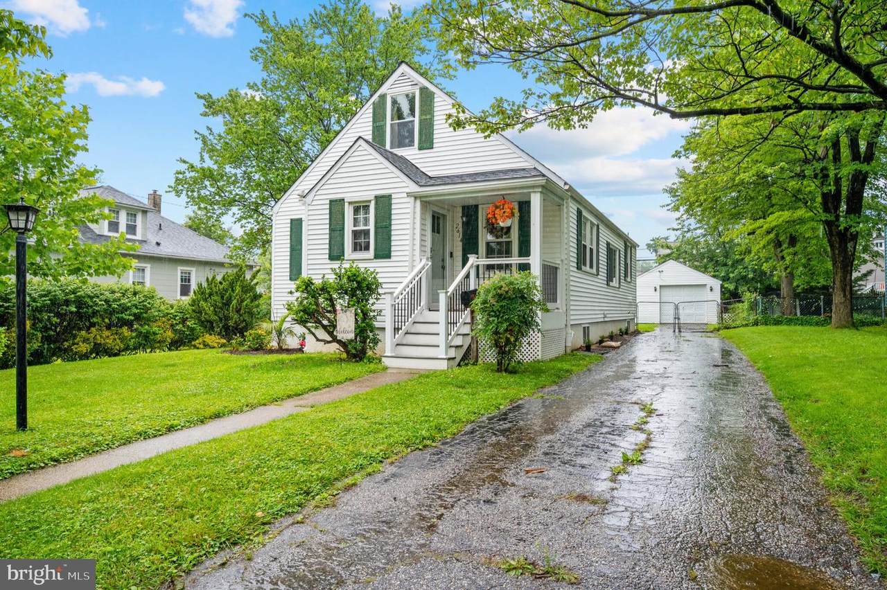 2614 Canterbury Road - Photo 1