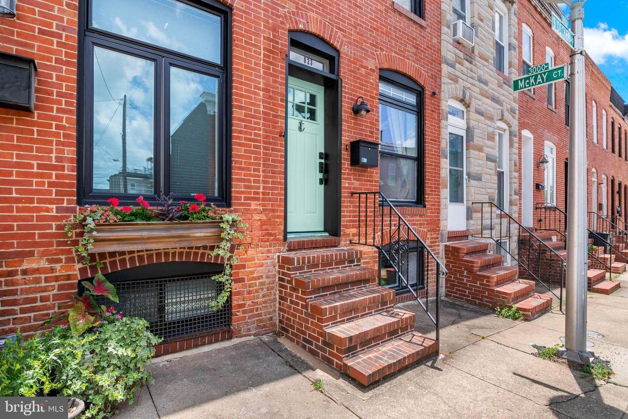 823 Decker Avenue - Photo 1
