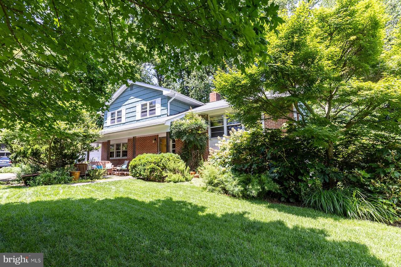 1490 Grandview Court - Photo 1