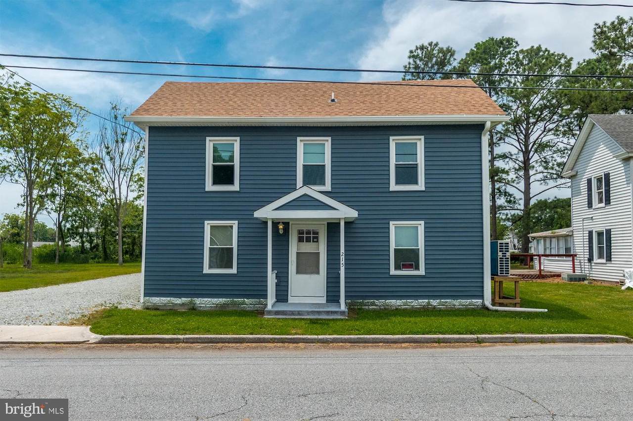 215 1ST Street - Photo 1