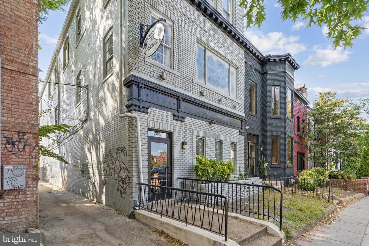 1802 11TH Street - Photo 1