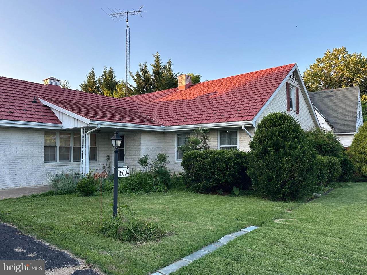16604 Virginia Avenue - Photo 1