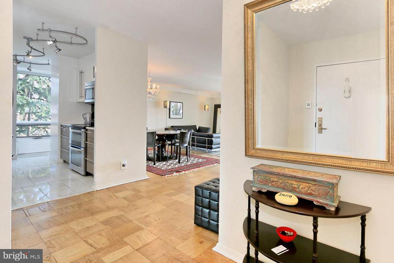 1435 4TH Street - Photo 1