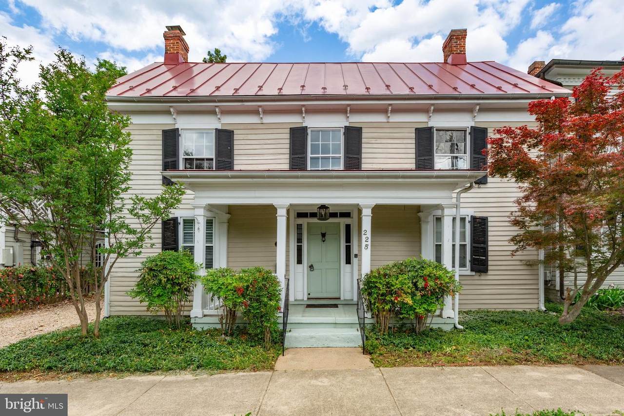 225 Princess Anne Street - Photo 1