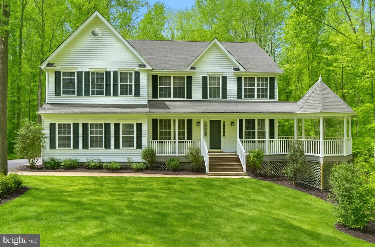 9260 Megatha Lane - Photo 1