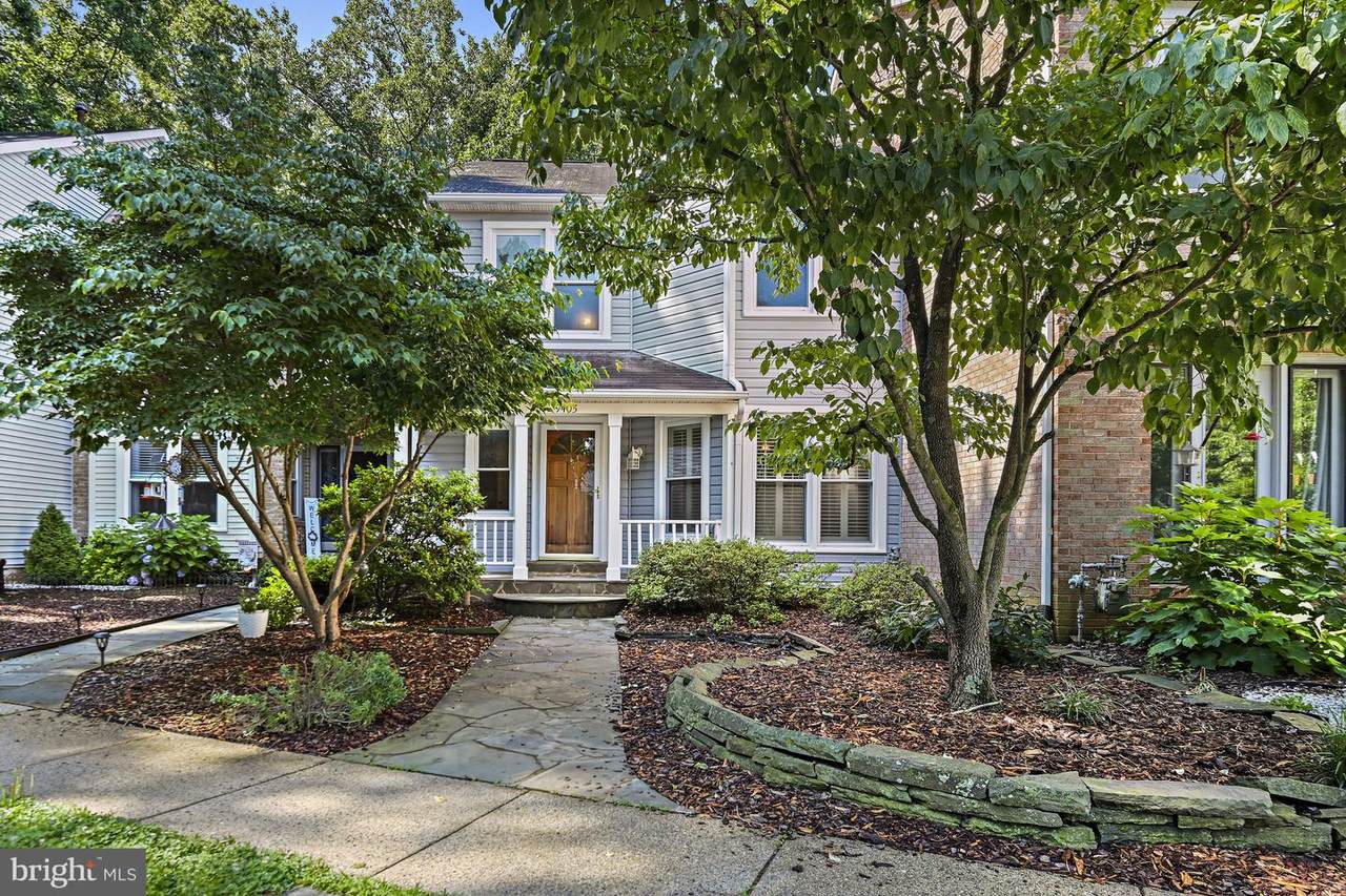 9405 Odyssey Court - Photo 1