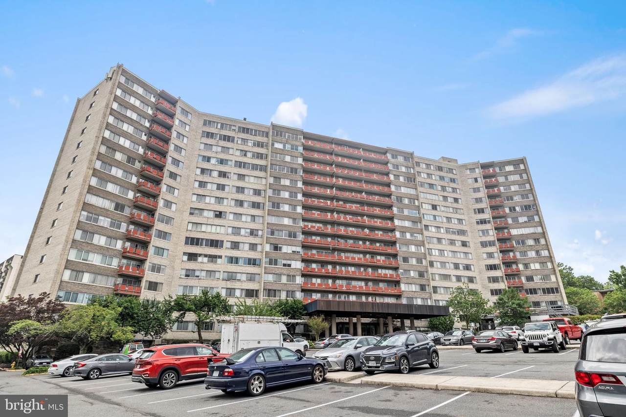 5340 Holmes Run Parkway - Photo 1