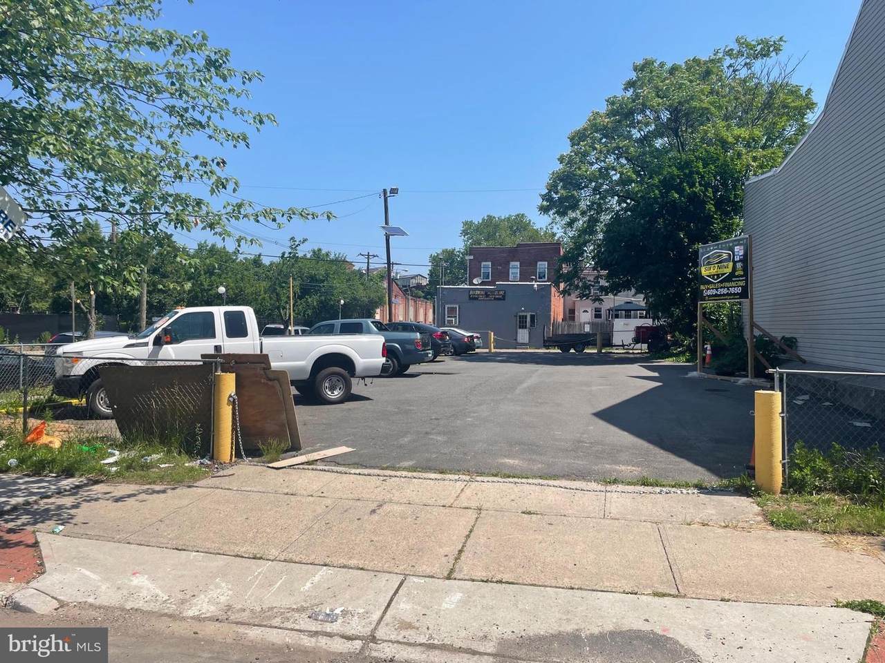 800 Clinton Avenue - Photo 1