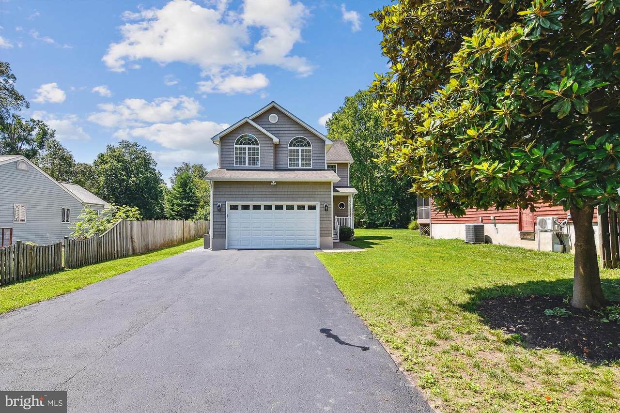 333 North Drive - Photo 1