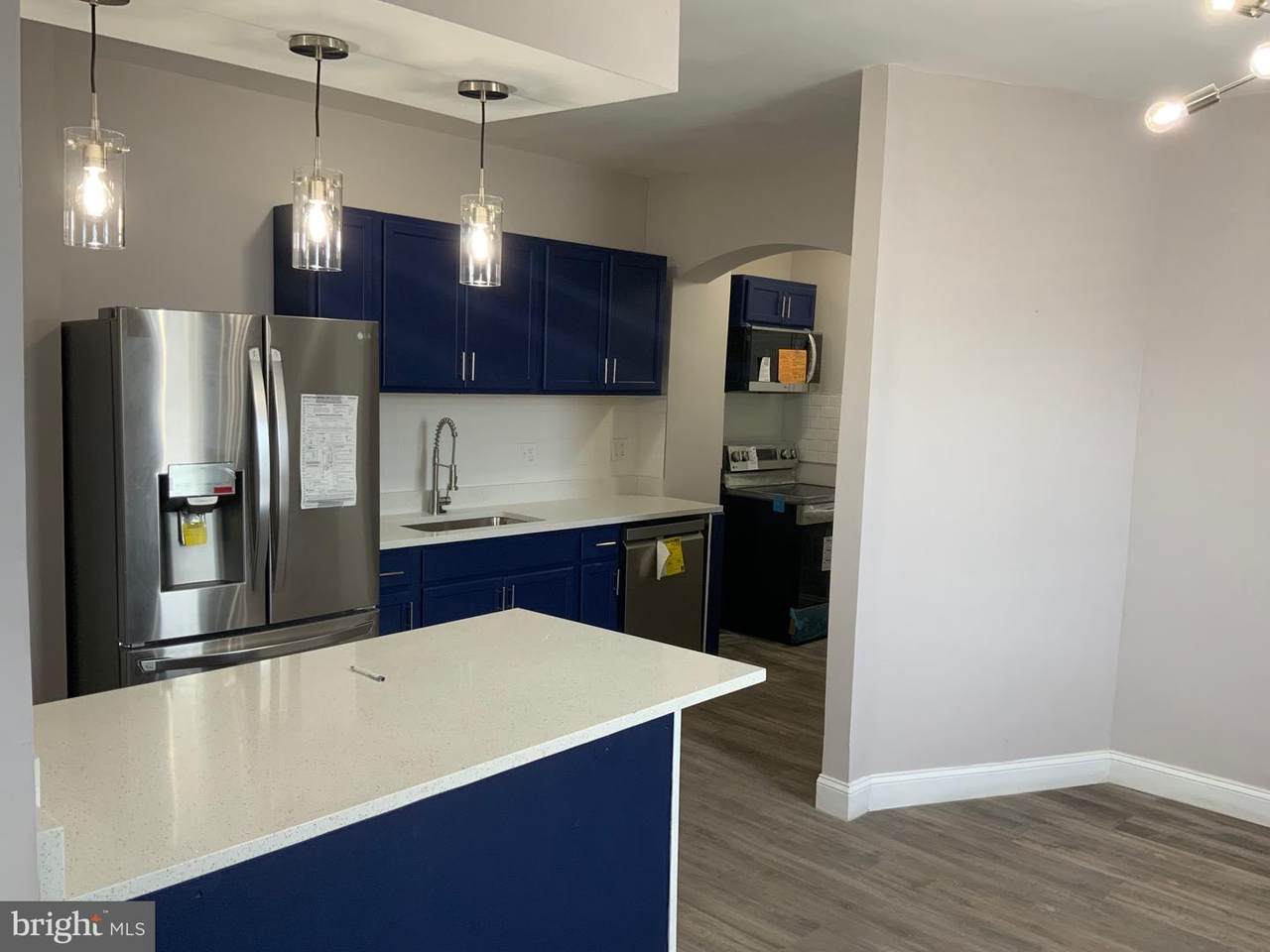3114 Pelham Avenue - Photo 1