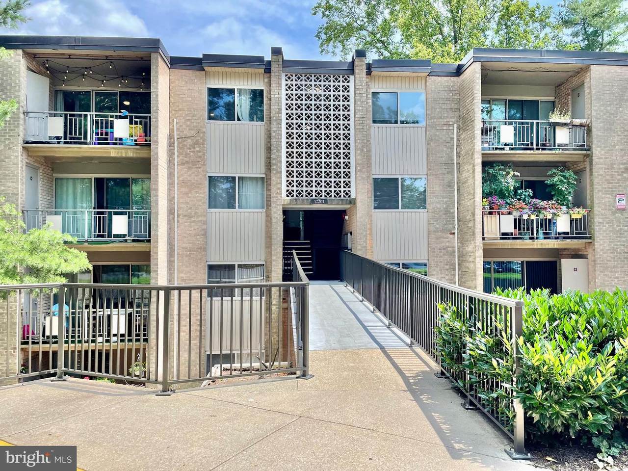 12207 Academy Way - Photo 1