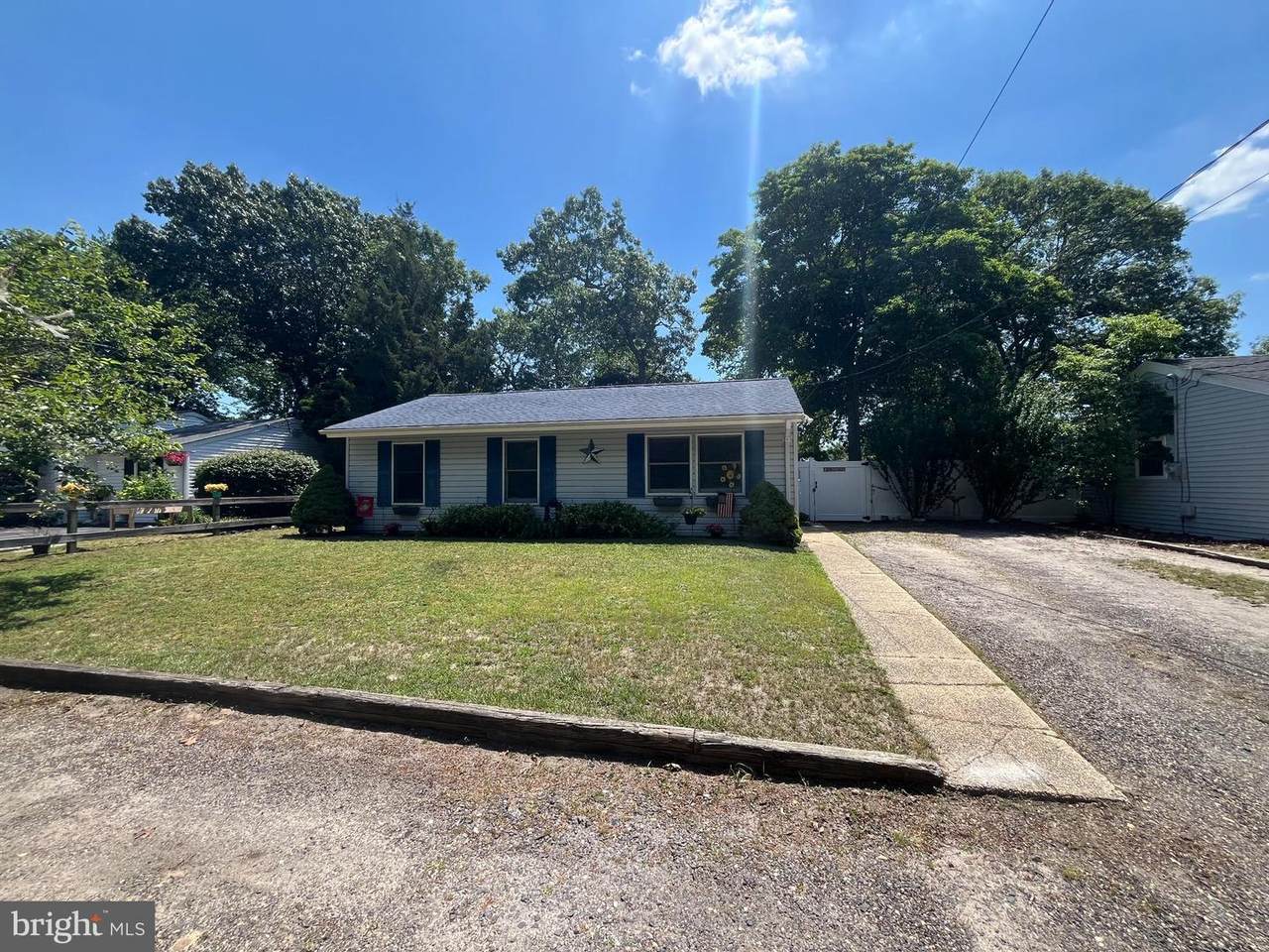 204 2ND Street - Photo 1