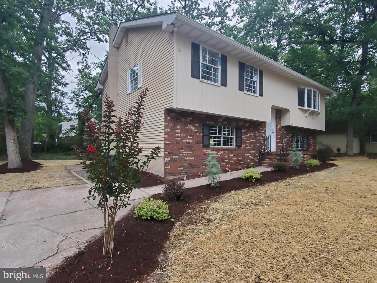 2101 Lakeshore Drive - Photo 1