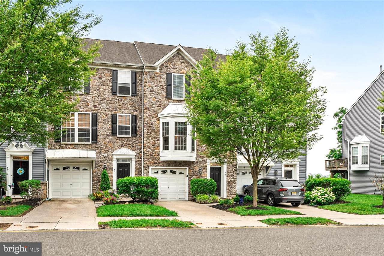 44 River Lane - Photo 1