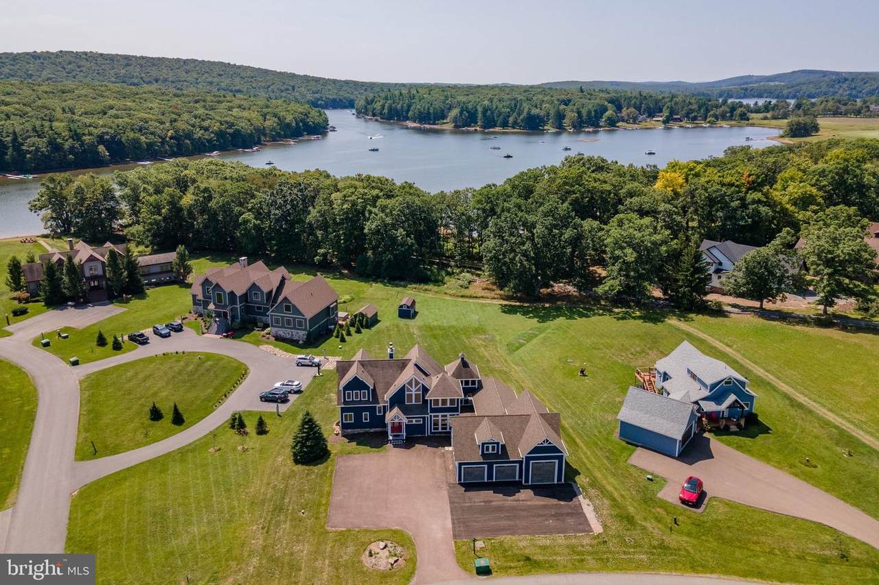 662 Waterfront Greens Drive - Photo 1