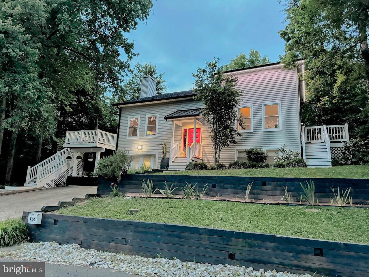 124 Shore Road - Photo 1