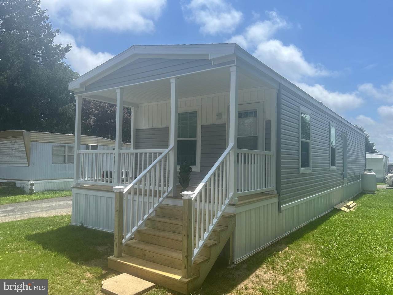 19 Jubilee Park - Photo 1