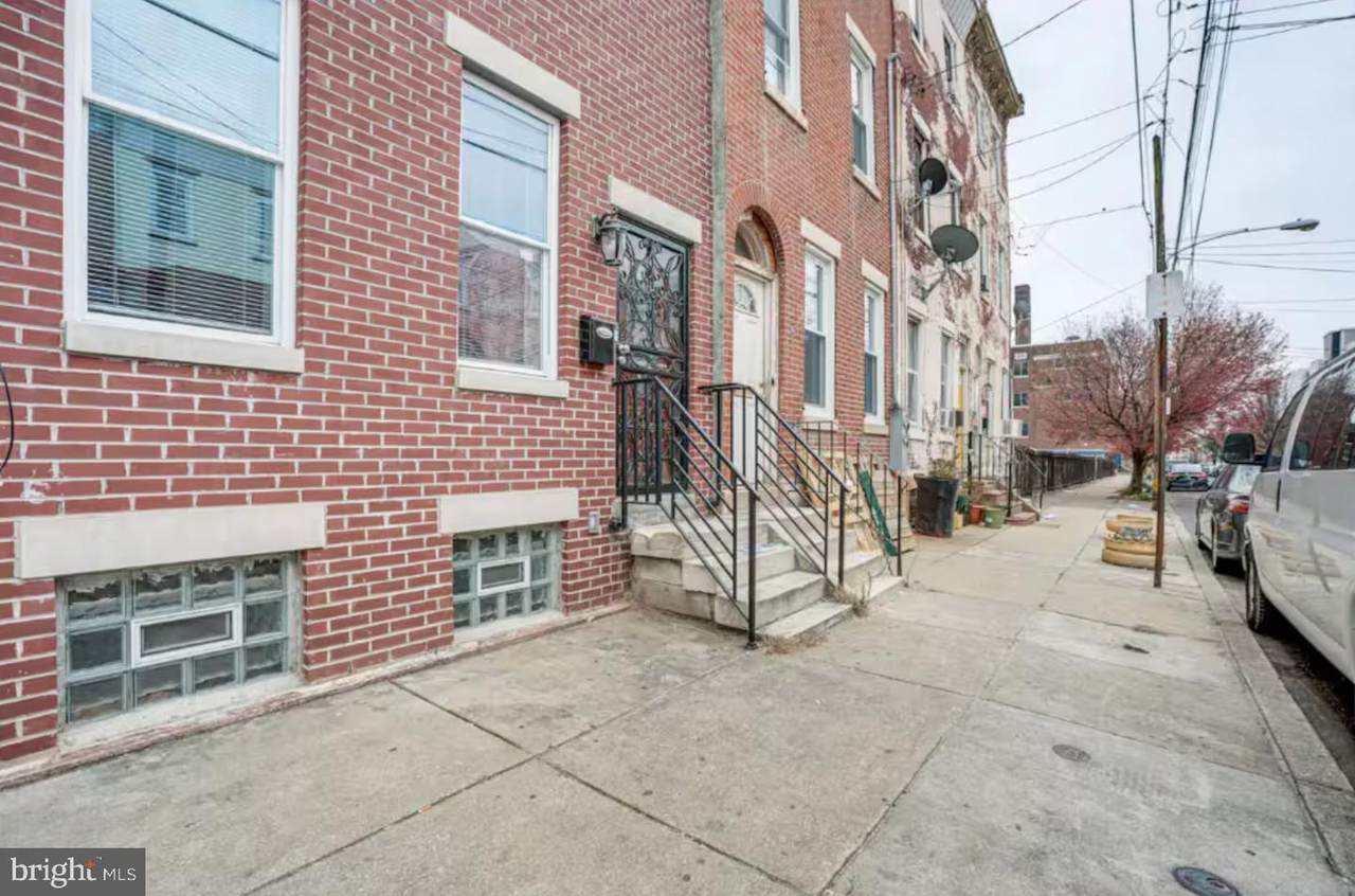 2057 Franklin Street - Photo 1