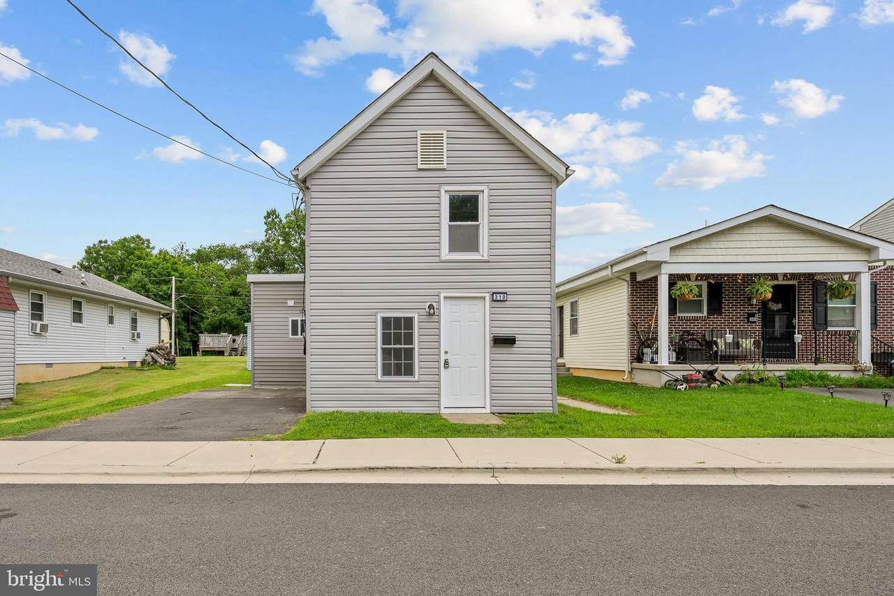 310 Elizabeth Street - Photo 1