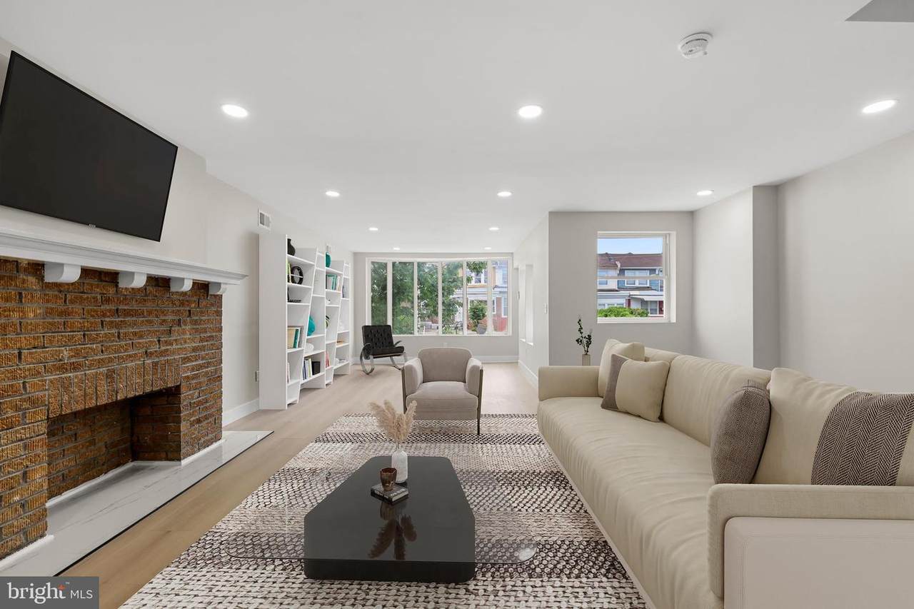 1816 67TH Avenue - Photo 1