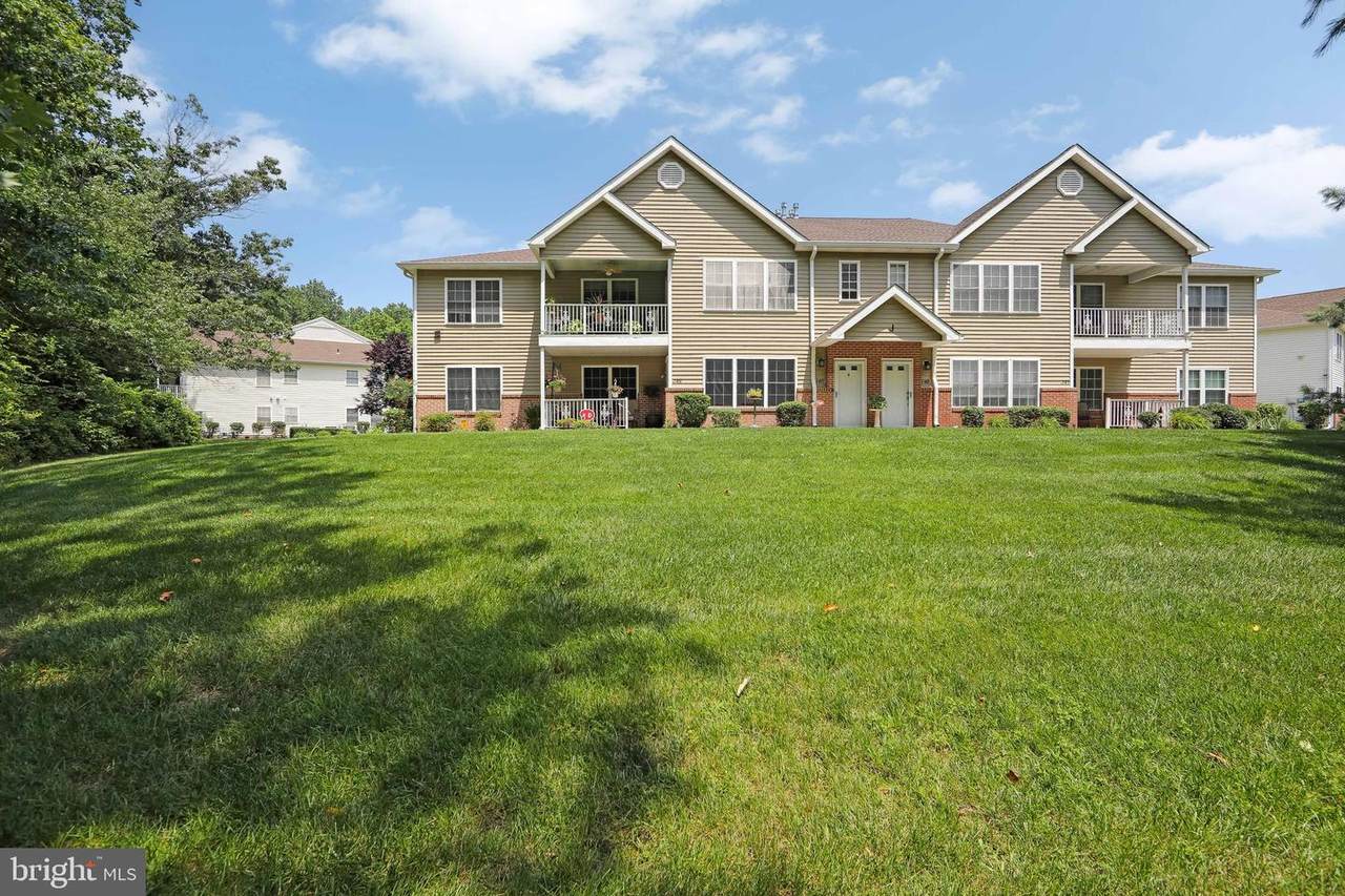 46J Pristine Place - Photo 1