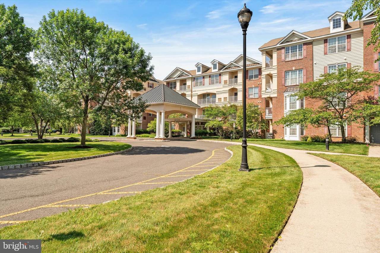 1221 Colts Circle - Photo 1
