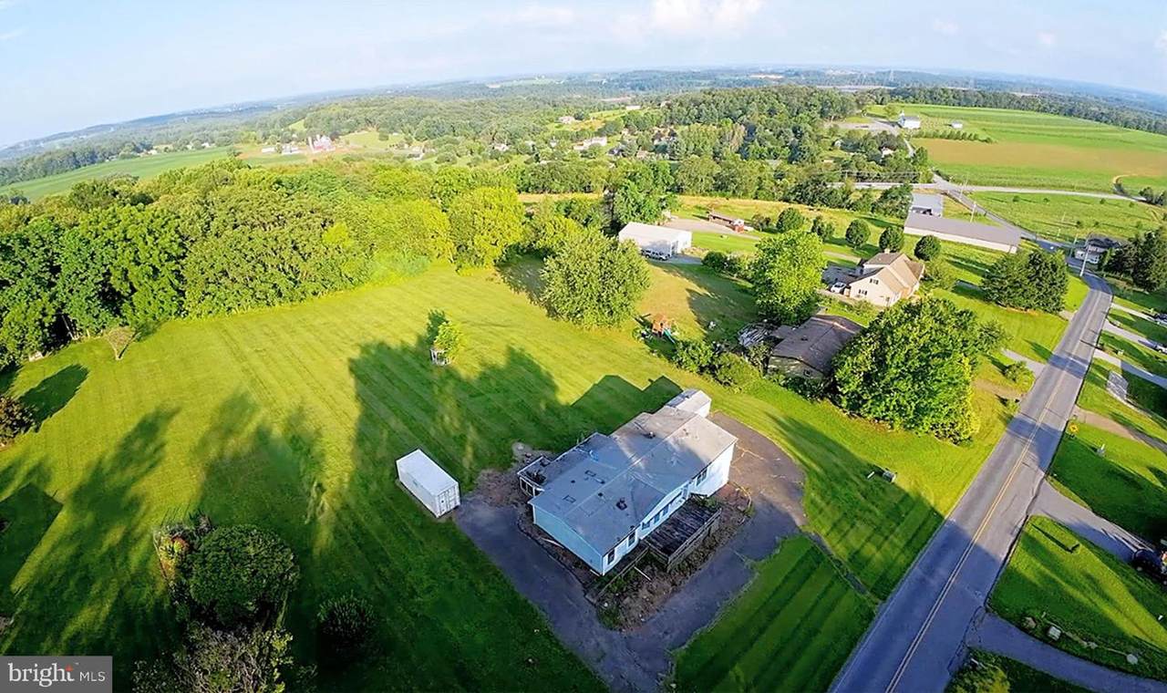 999 Hilldale Road - Photo 1